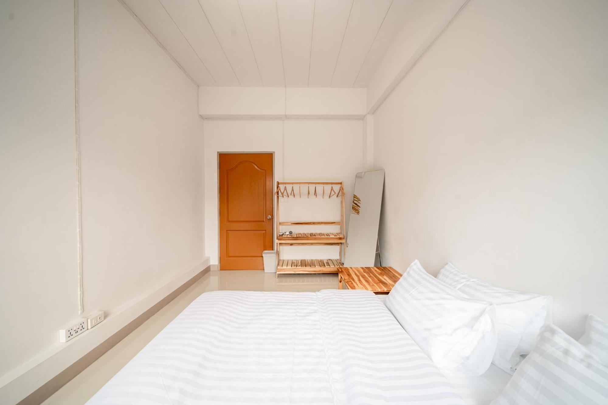 Socialer Coliving & Coworking Space Chiang Mai Extérieur photo